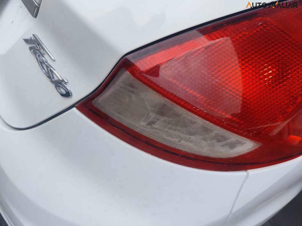 FORD FIESTA 1.6 TITANIUM HATCH 16V FLEX 4P POWERSHIFT