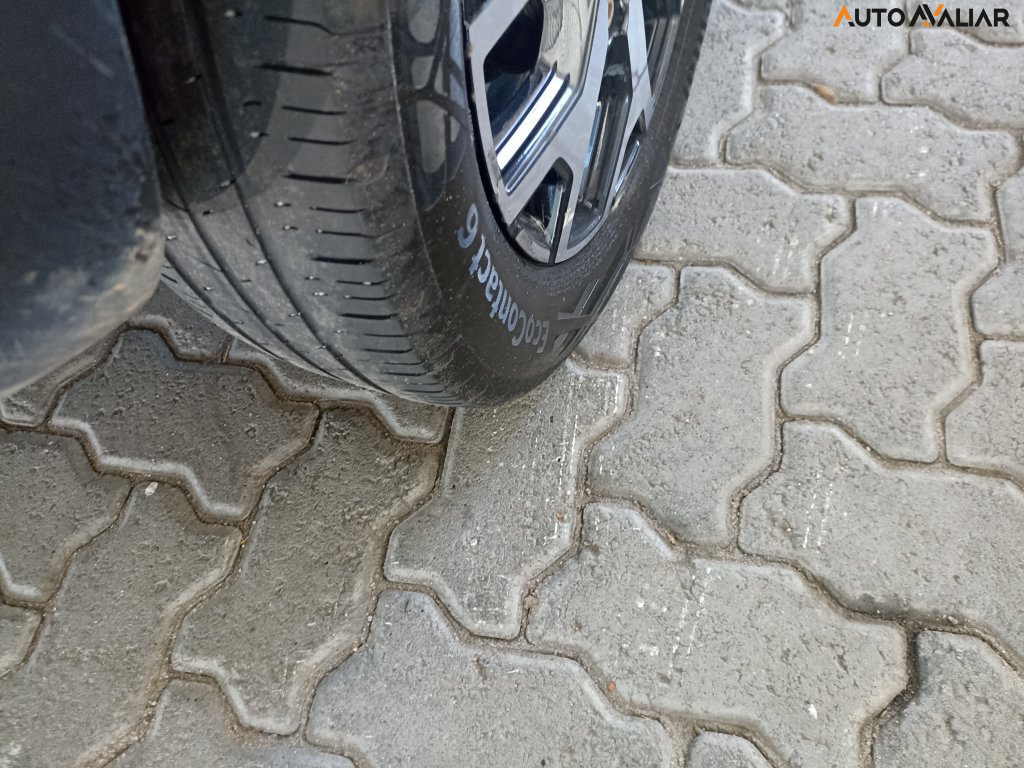 RENAULT KWID 1.0 12V SCE FLEX OUTSIDER MANUAL