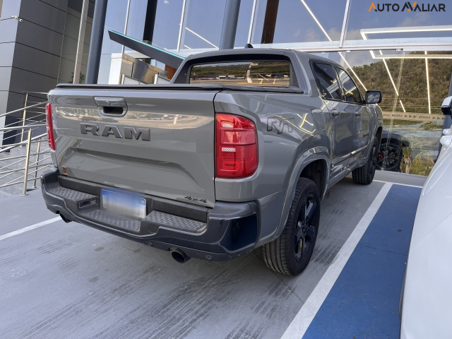 RAM RAMPAGE 2.0 HURRICANE 4 TURBO GASOLINA R/T 4X4 AUTOM&Aacute;TICO