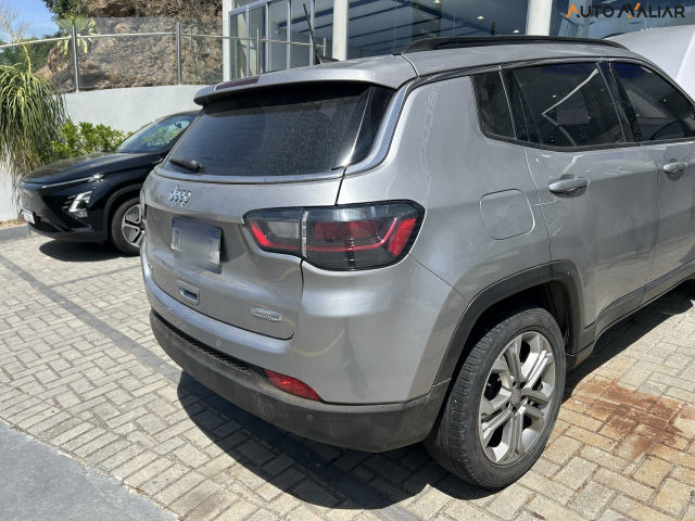 JEEP COMPASS 1.3 T270 TURBO FLEX LONGITUDE AT6