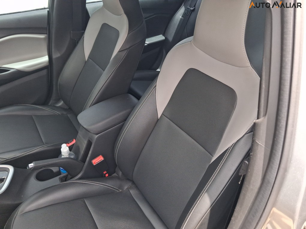 CHEVROLET ONIX 1.0 TURBO FLEX PREMIER AUTOM&Aacute;TICO