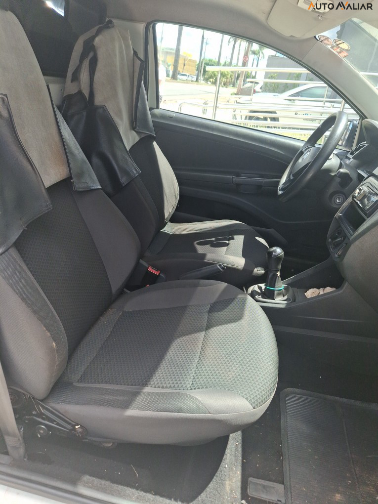 VOLKSWAGEN SAVEIRO 1.6 ROBUST CS 8V FLEX 2P MANUAL