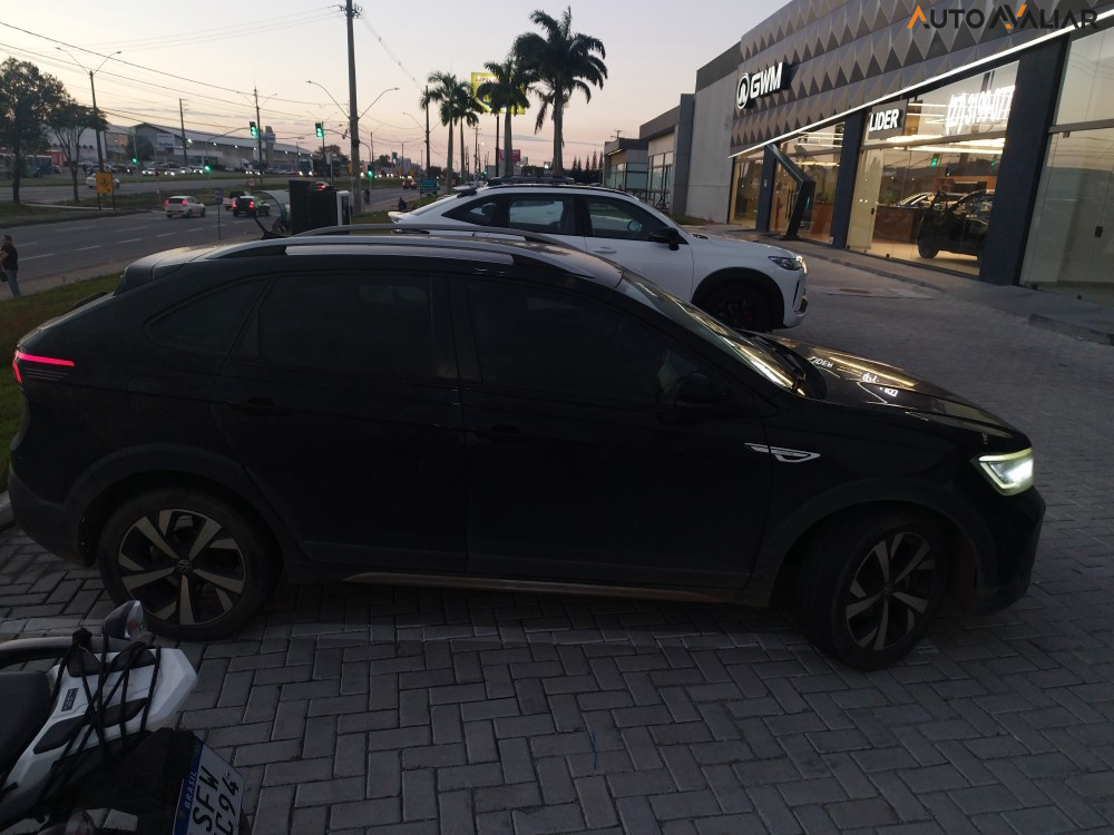 VOLKSWAGEN NIVUS 1.0 200 TSI TOTAL FLEX HIGHLINE AUTOMÁTICO