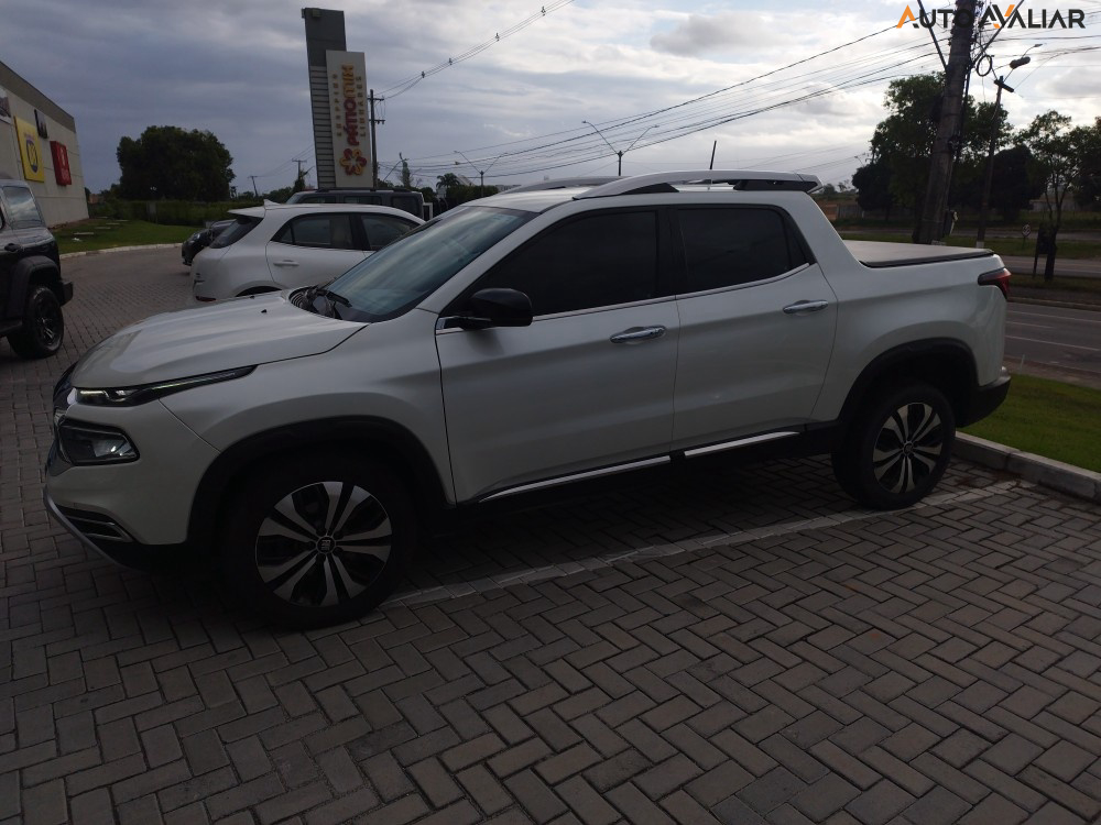 FIAT TORO 2.0 16V TURBO DIESEL VOLCANO 4WD AT9