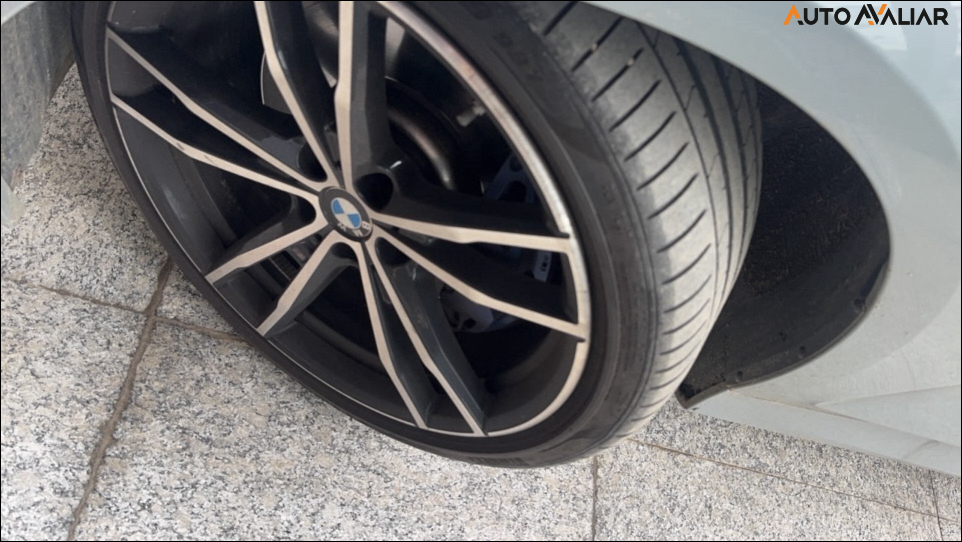 BMW 320I 2.0 16V TURBO FLEX M SPORT AUTOM&Aacute;TICO