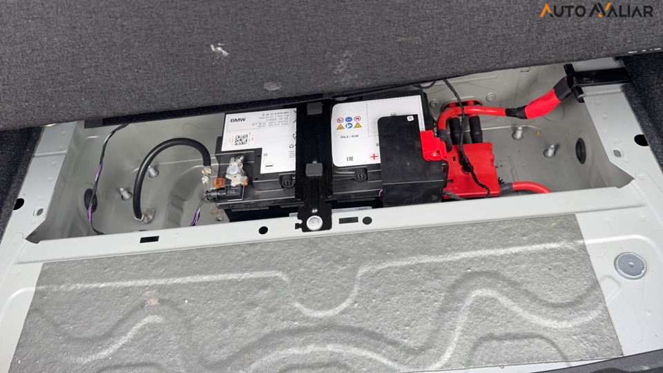 BMW 320I 2.0 16V TURBO FLEX M SPORT AUTOM&Aacute;TICO