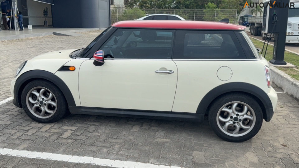 MINI ONE 1.6 16V GASOLINA 2P AUTOMATICO