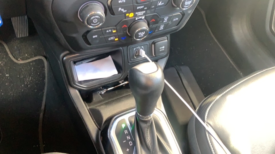 JEEP RENEGADE 1.3 T270 TURBO FLEX LONGITUDE AT6