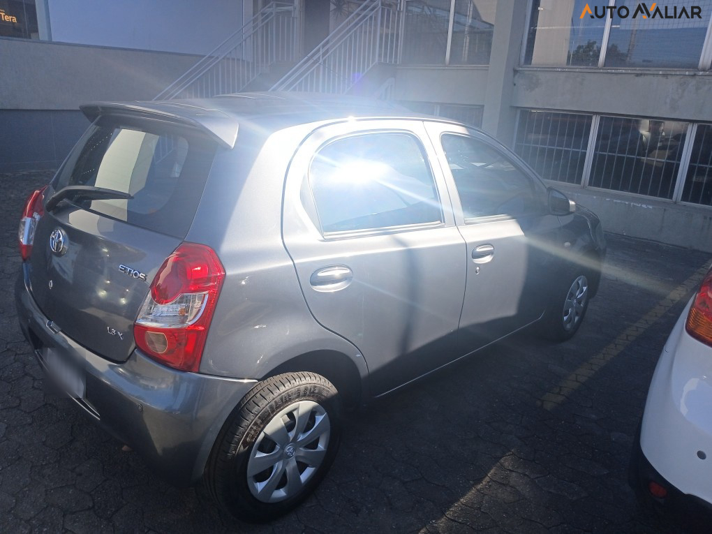 TOYOTA ETIOS 1.3 X 16V FLEX 4P MANUAL