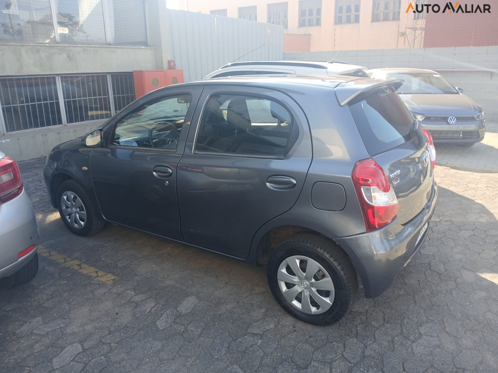 TOYOTA ETIOS 1.3 X 16V FLEX 4P MANUAL