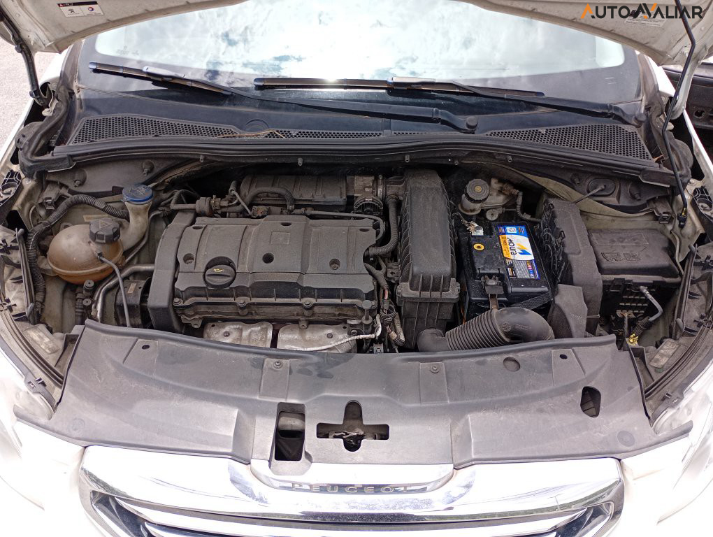 PEUGEOT 2008 1.6 16V FLEX ALLURE 4P MANUAL