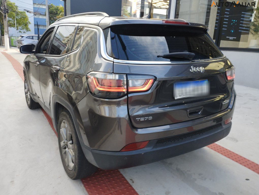 JEEP COMPASS 1.3 T270 TURBO FLEX LONGITUDE AT6