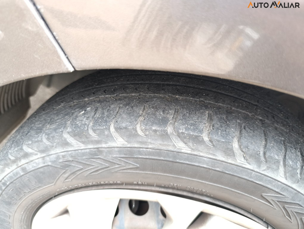 HYUNDAI HB20S 1.0 COMFORT PLUS 12V FLEX 4P MANUAL