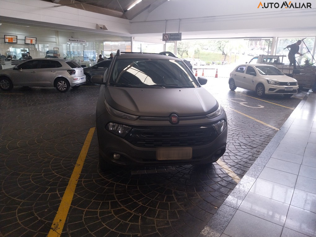 FIAT TORO 2.4 16V MULTIAIR FLEX FREEDOM AT9