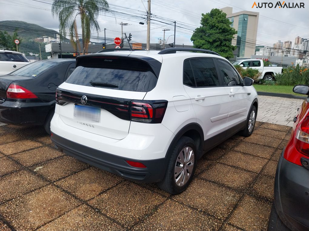 VOLKSWAGEN T-CROSS 1.0 200 TSI TOTAL FLEX AUTOMÁTICO