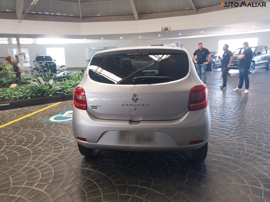 RENAULT SANDERO 1.0 AUTHENTIQUE 16V FLEX 4P MANUAL