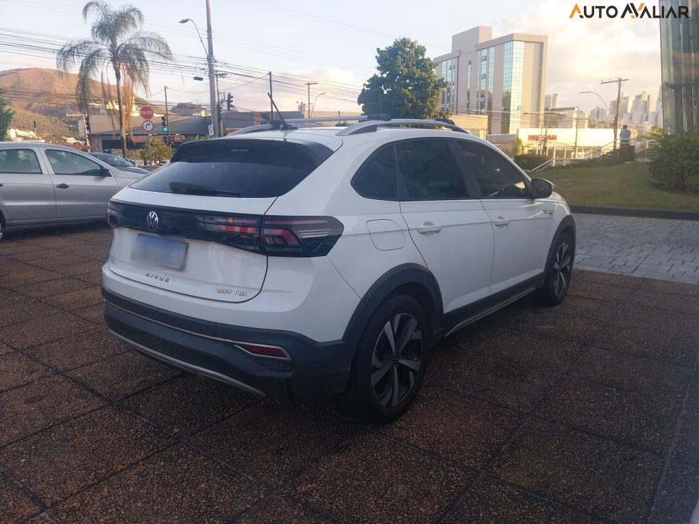 VOLKSWAGEN NIVUS 1.0 200 TSI TOTAL FLEX HIGHLINE AUTOMÁTICO
