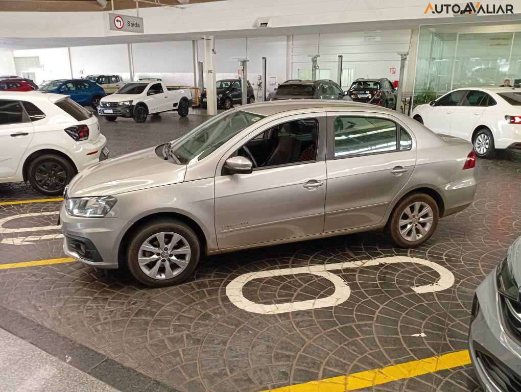 VOLKSWAGEN VOYAGE 1.6 MSI TOTALFLEX COMFORTLINE 4P MANUAL
