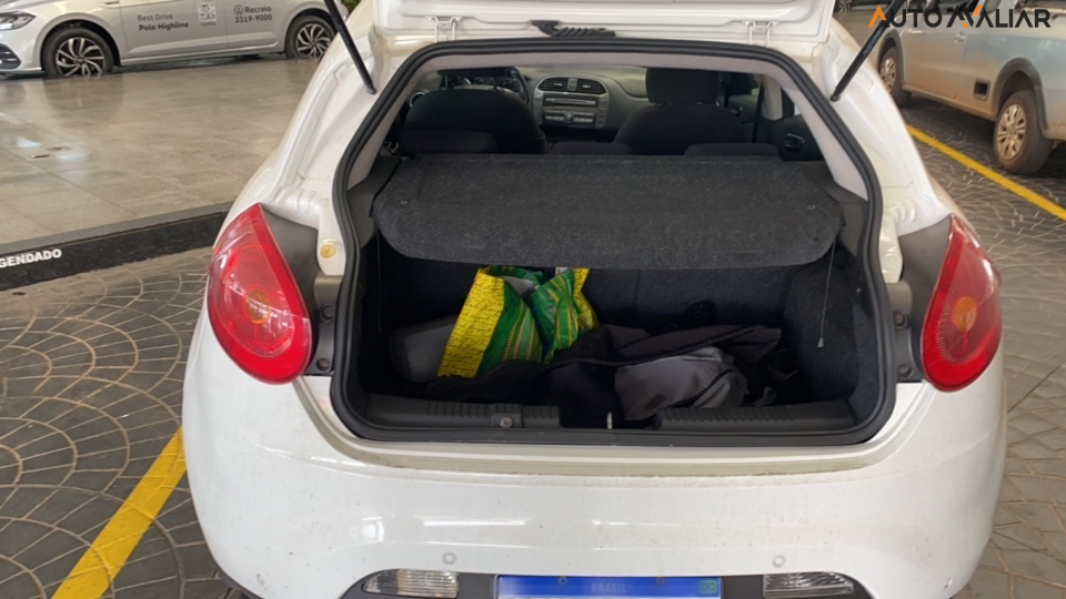 FIAT BRAVO 1.8 SPORTING 16V FLEX 4P AUTOMATIZADO