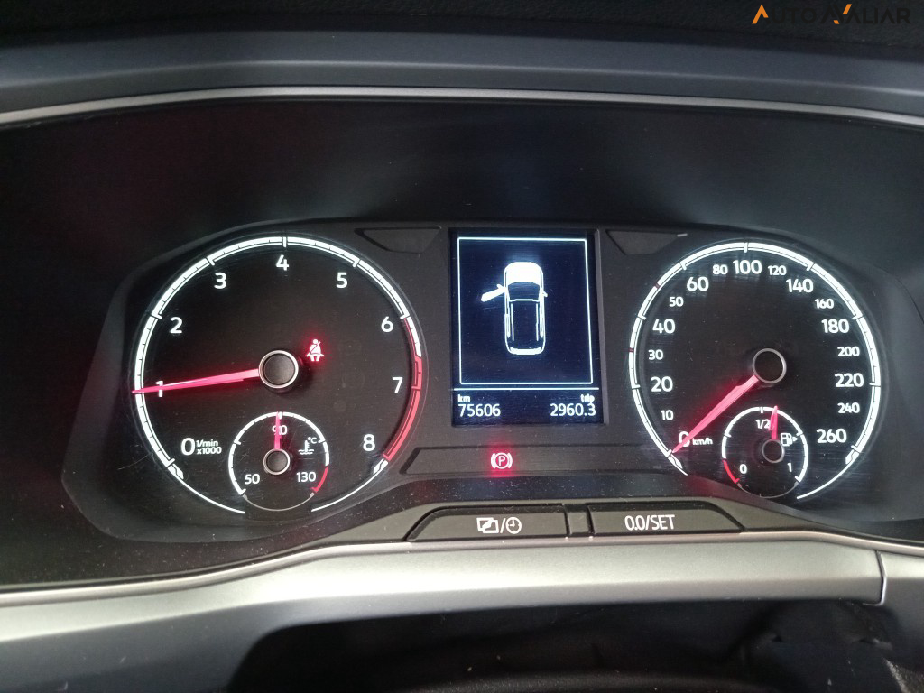 VOLKSWAGEN T-CROSS 1.0 200 TSI TOTAL FLEX COMFORTLINE AUTOMATICO