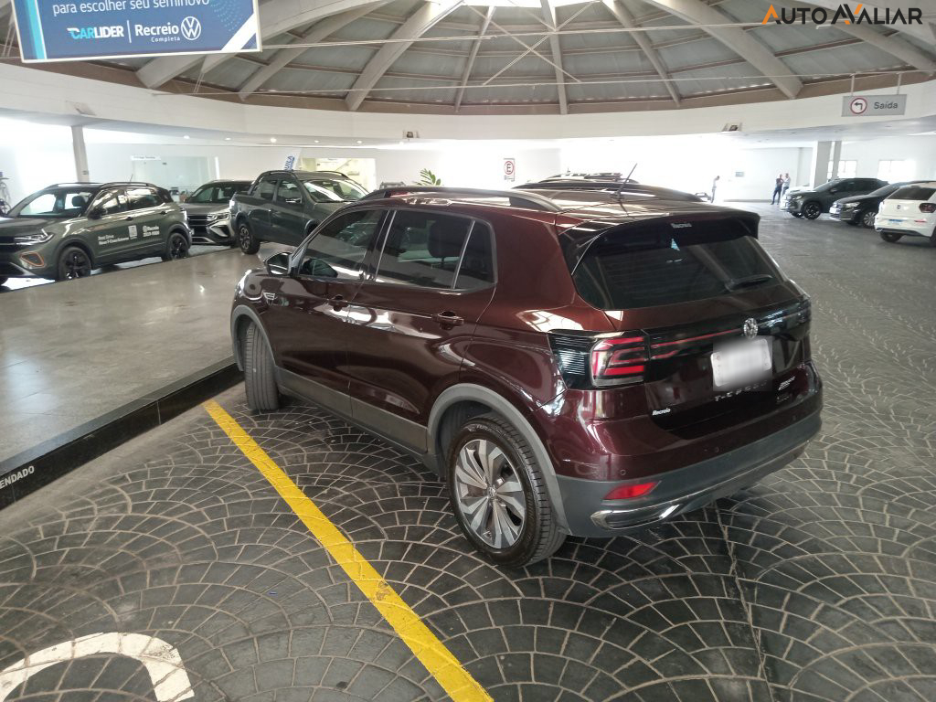 VOLKSWAGEN T-CROSS 1.0 200 TSI TOTAL FLEX COMFORTLINE AUTOMATICO