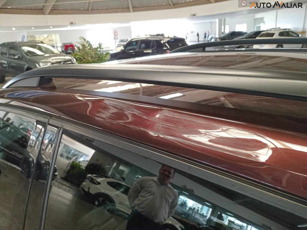 VOLKSWAGEN T-CROSS 1.0 200 TSI TOTAL FLEX COMFORTLINE AUTOMATICO