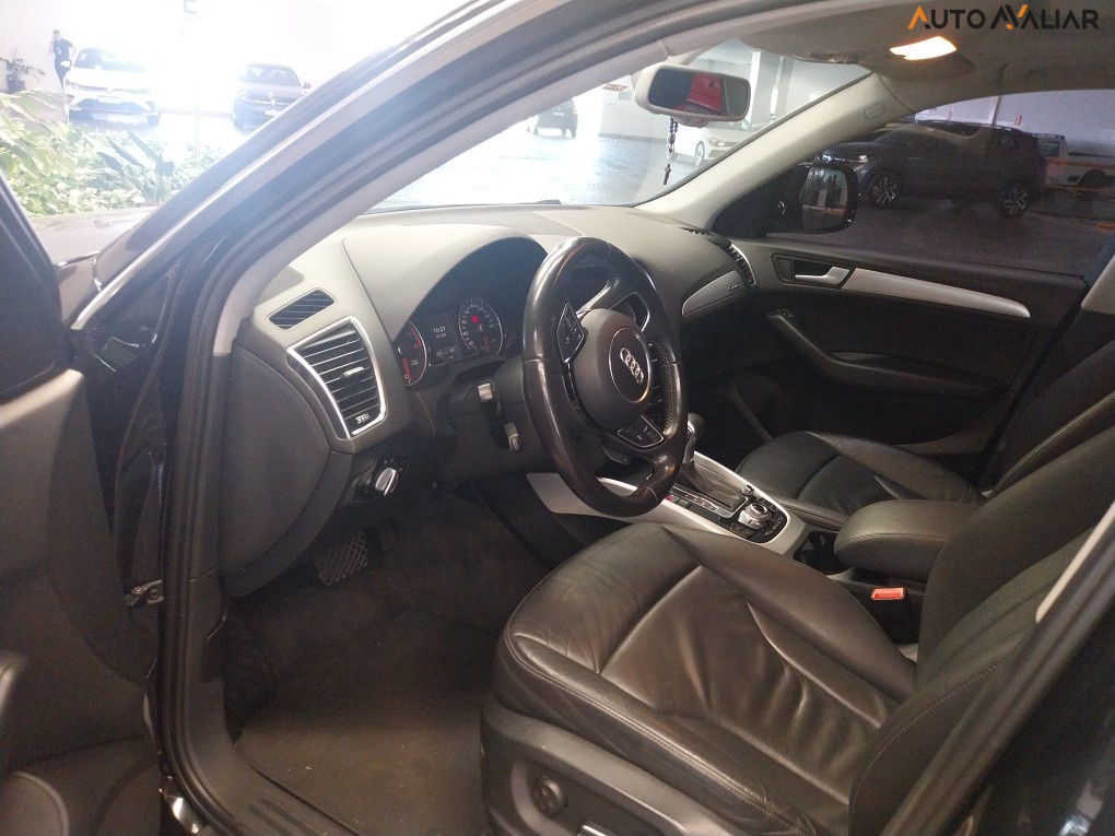 AUDI Q5 2.0 TFSI AMBIENTE 16V 225CV GASOLINA 4P AUTOMATICO
