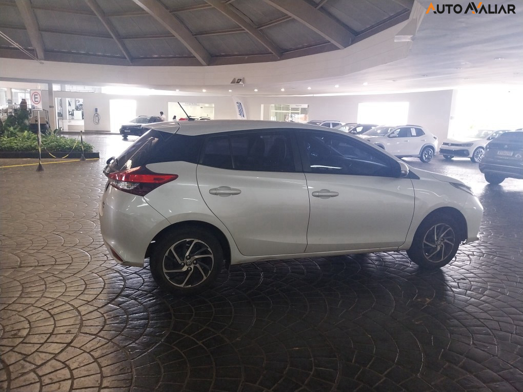 TOYOTA YARIS XLS 1.5 Flex 16V 5p Aut.