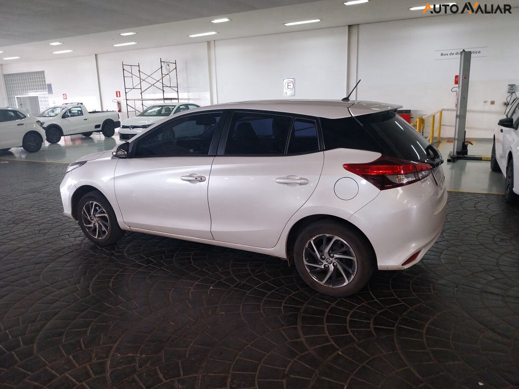 TOYOTA YARIS XLS 1.5 Flex 16V 5p Aut.