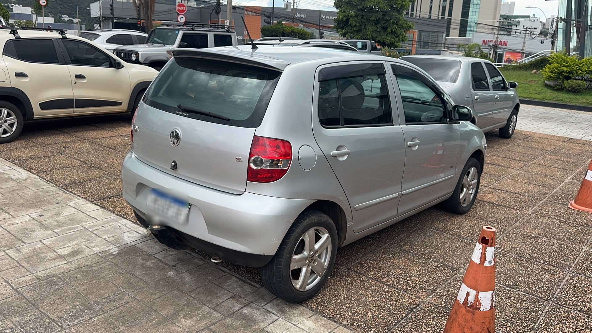 VOLKSWAGEN FOX 1.6 MI 8V FLEX 4P MANUAL