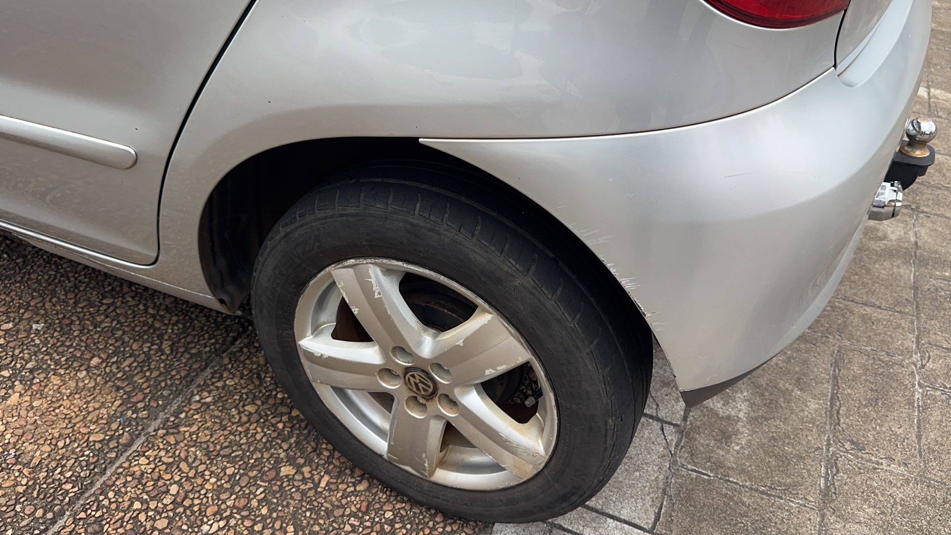 VOLKSWAGEN FOX 1.6 MI 8V FLEX 4P MANUAL