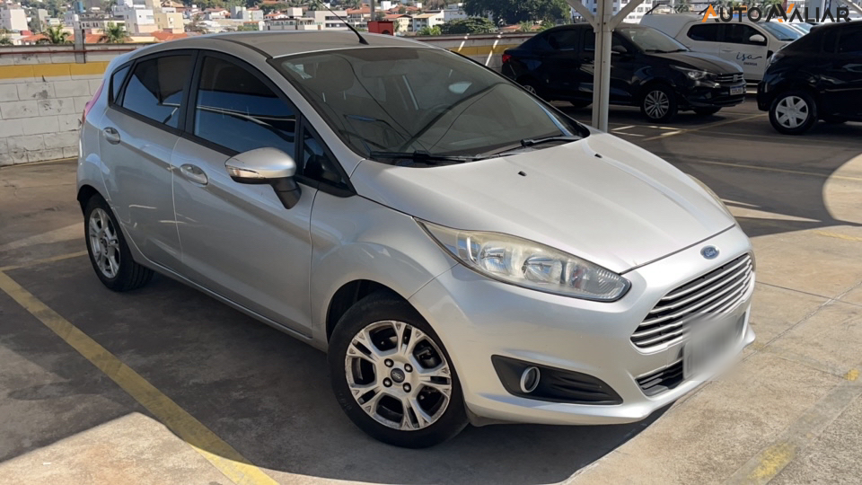 FORD FIESTA 1.6 SE HATCH 16V FLEX 4P AUTOMATICO