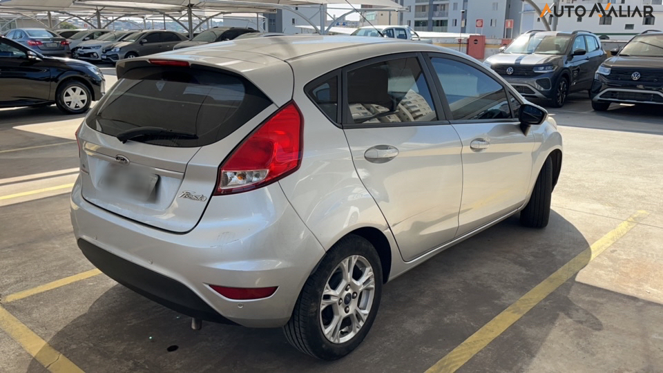FORD FIESTA 1.6 SE HATCH 16V FLEX 4P AUTOMATICO