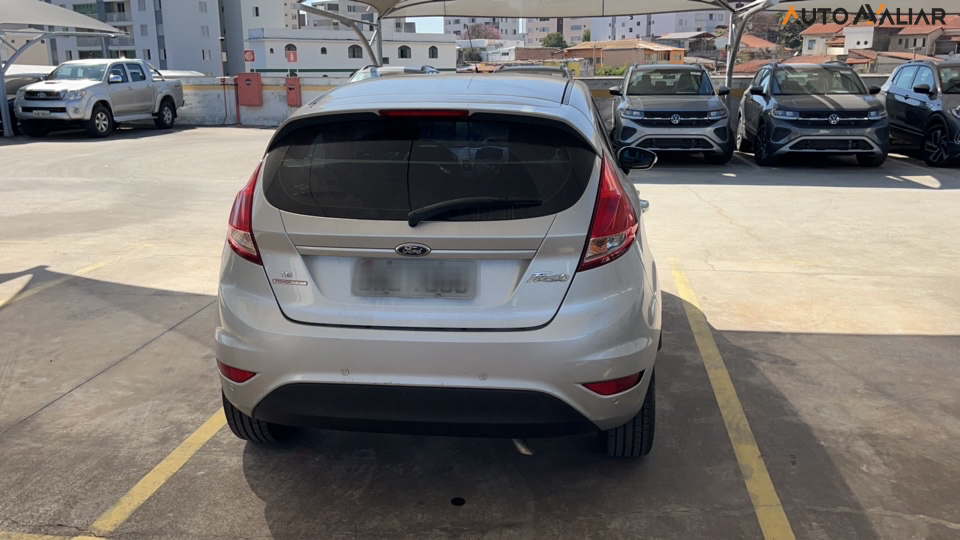 FORD FIESTA 1.6 SE HATCH 16V FLEX 4P AUTOMATICO