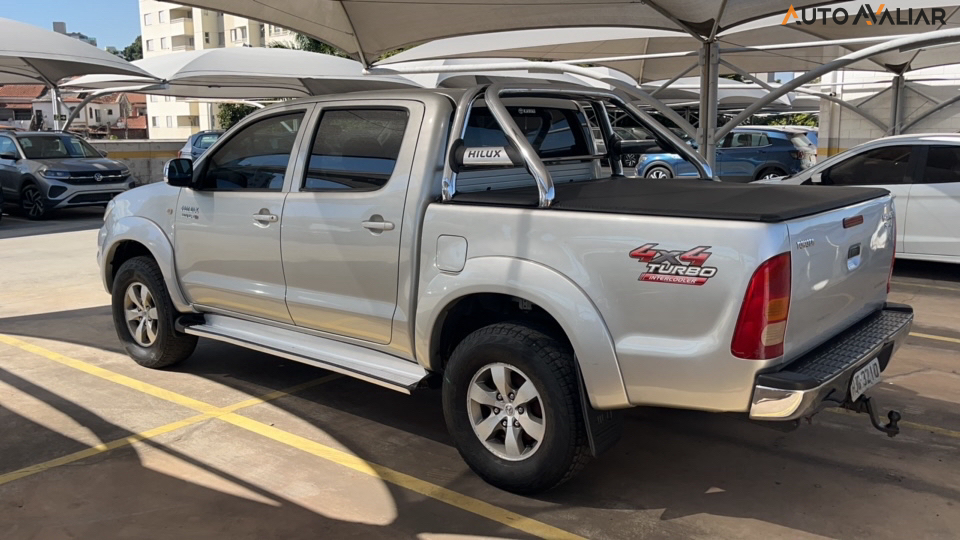 TOYOTA HILUX 3.0 SRV 4X4 CD 16V TURBO INTERCOOLER DIESEL 4P AUTOMATICO