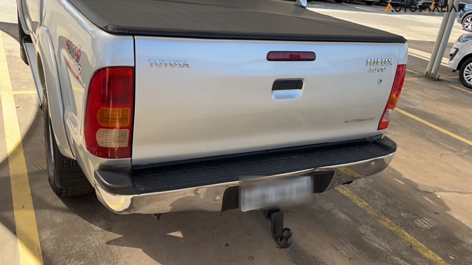 TOYOTA HILUX 3.0 SRV 4X4 CD 16V TURBO INTERCOOLER DIESEL 4P AUTOMATICO
