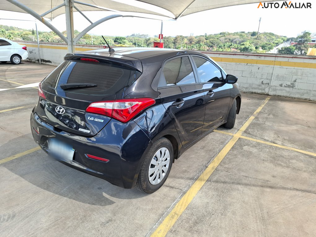 HYUNDAI HB20 1.6 COMFORT PLUS 16V FLEX 4P AUTOMATICO