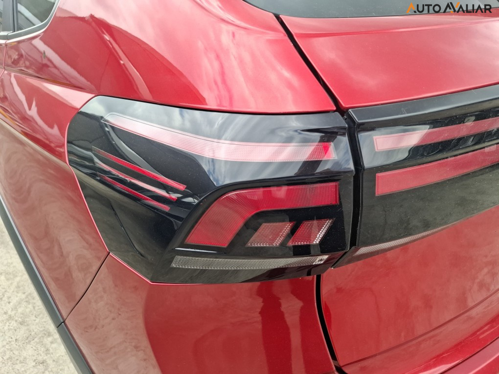 VOLKSWAGEN NIVUS 1.0 200 TSI TOTAL FLEX HIGHLINE AUTOM&Aacute;TICO