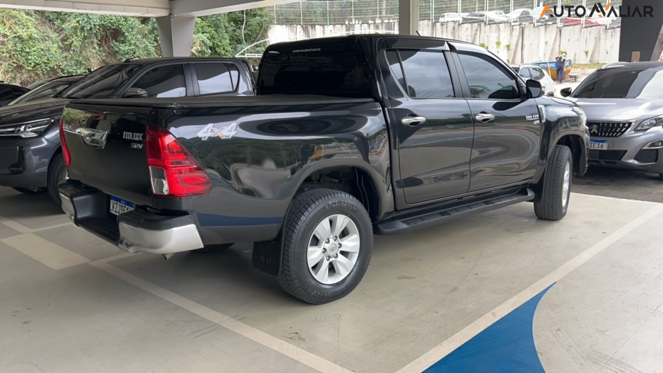 TOYOTA HILUX 2.7 SRV 4X2 CD 16V FLEX 4P AUTOMATICO