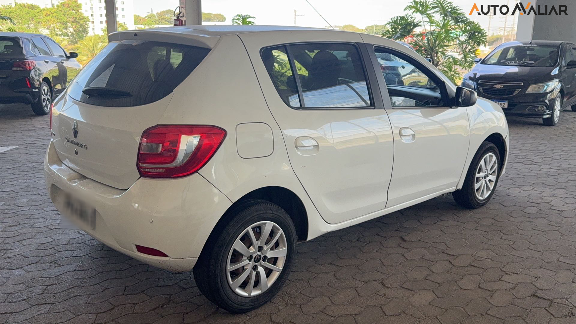 RENAULT SANDERO 1.0 EXPRESSION 16V FLEX 4P MANUAL