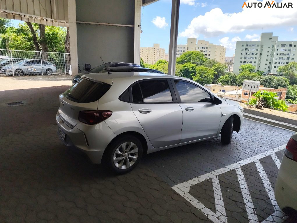 CHEVROLET ONIX 1.0 TURBO FLEX LT MANUAL