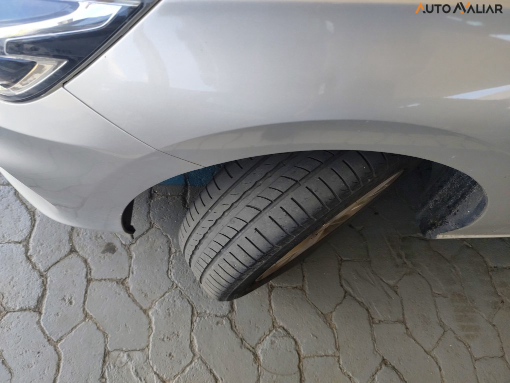 CHEVROLET ONIX 1.0 TURBO FLEX LT MANUAL