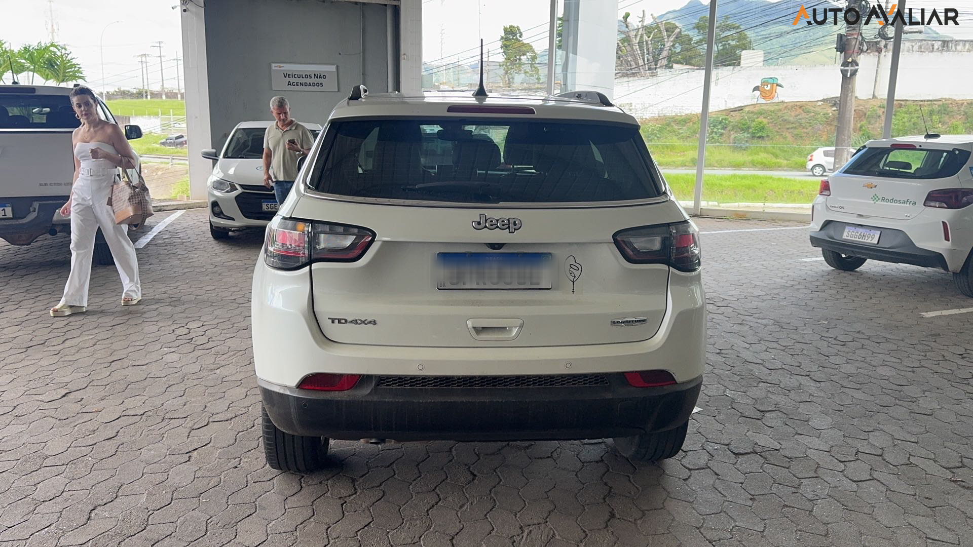 JEEP COMPASS 2.0 16V DIESEL LONGITUDE 4X4 AUTOMATICO