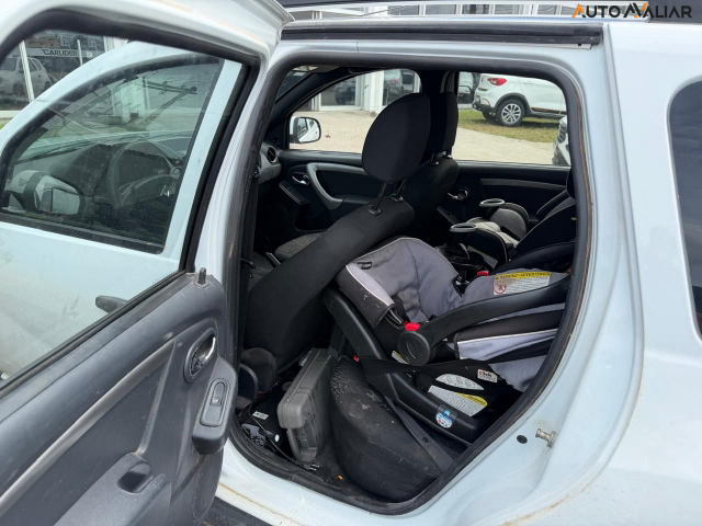 RENAULT DUSTER 1.6 16V SCE FLEX EXPRESSION X-TRONIC