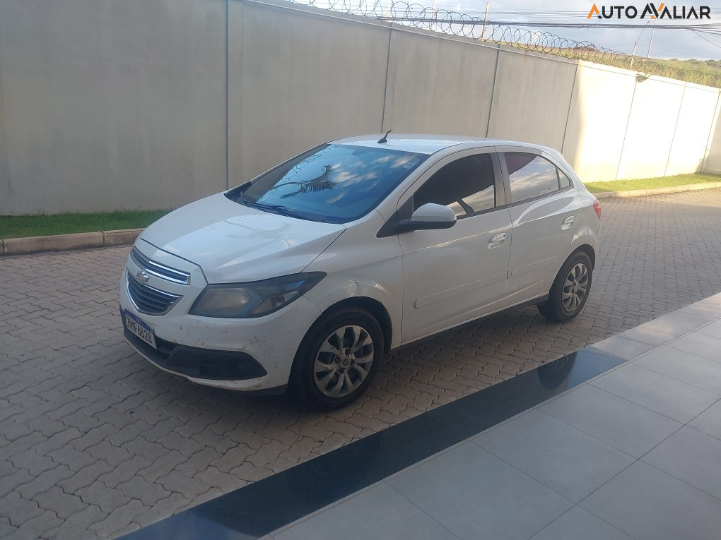 CHEVROLET ONIX 1.4 MPFI LT 8V FLEX 4P MANUAL