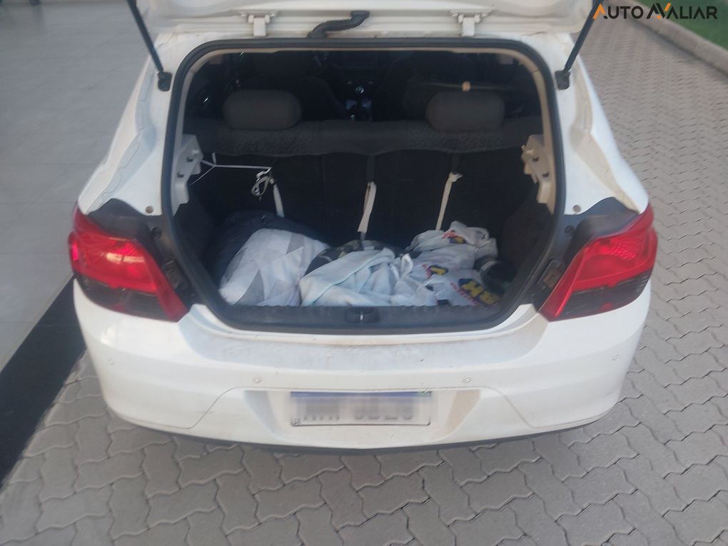 CHEVROLET ONIX 1.4 MPFI LT 8V FLEX 4P MANUAL