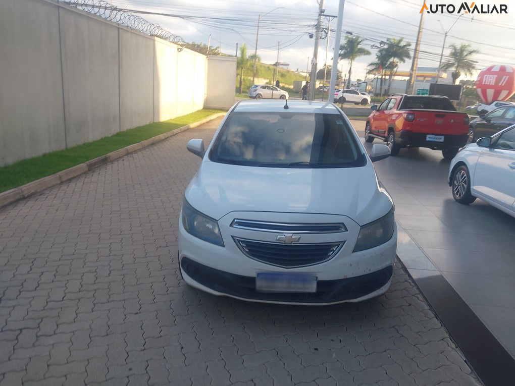 CHEVROLET ONIX 1.4 MPFI LT 8V FLEX 4P MANUAL