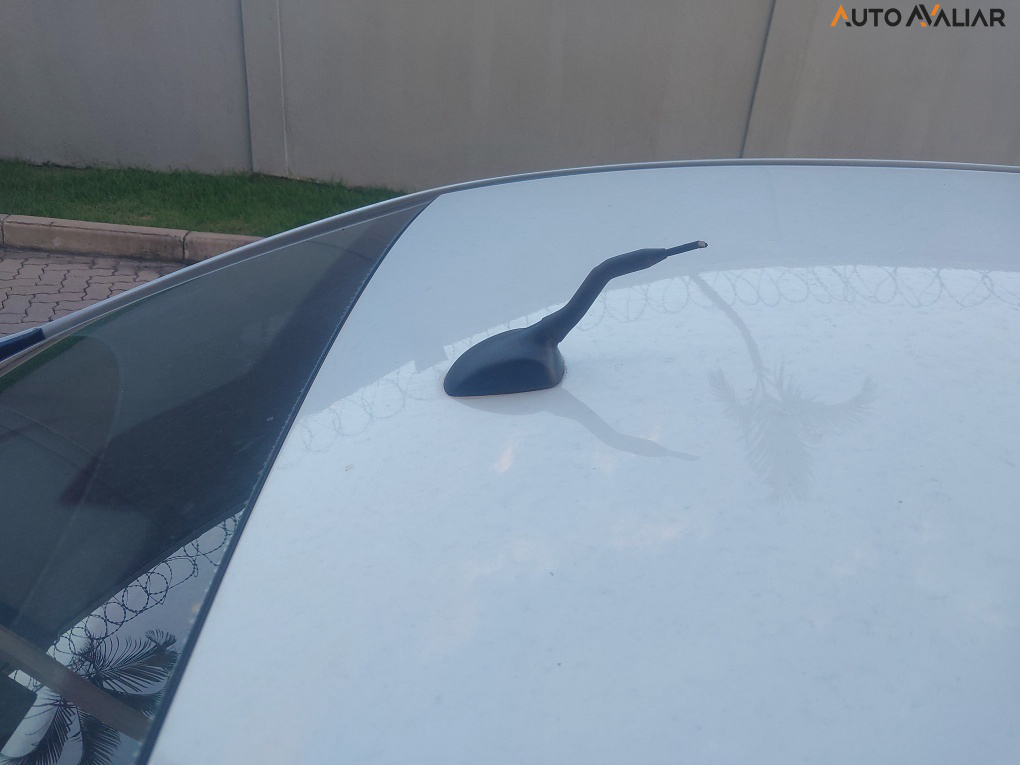 CHEVROLET ONIX 1.4 MPFI LT 8V FLEX 4P MANUAL