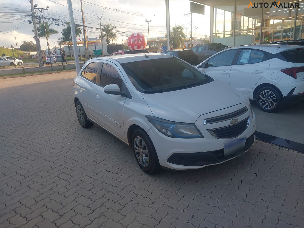 CHEVROLET ONIX 1.4 MPFI LT 8V FLEX 4P MANUAL