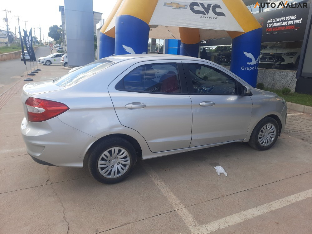 FORD KA 1.5 TI-VCT FLEX SE SEDAN MANUAL